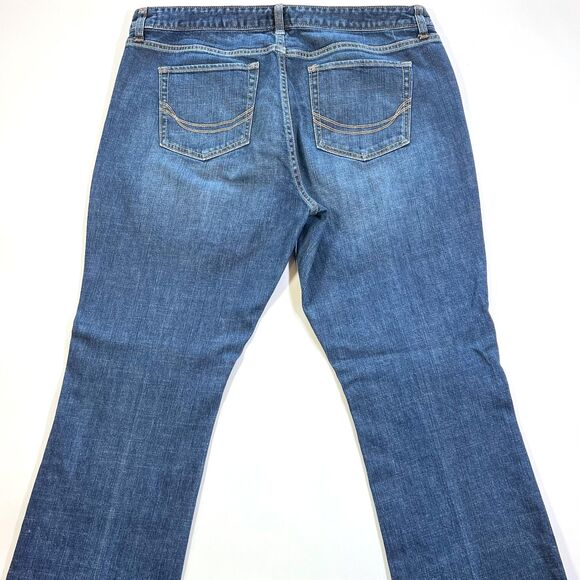 Old Navy Dreamer Bootcut Plus Jeans 16 Stretch - Picture 4 of 8